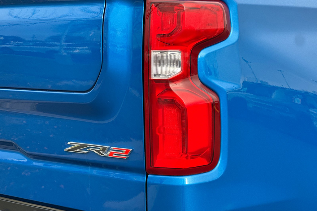 Thumbnail: 2023 Chevrolet Silverado 1500 - 28