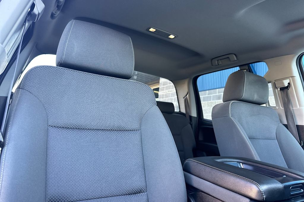 Thumbnail: 2018 Chevrolet Silverado 1500 - 10