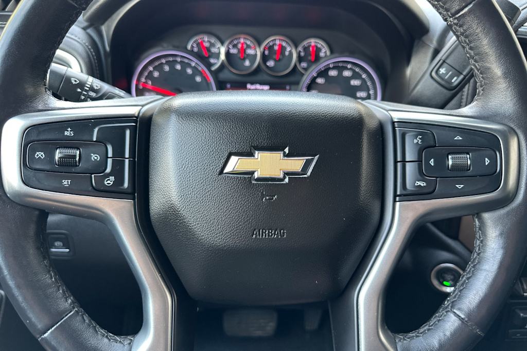 Thumbnail: 2019 Chevrolet Silverado 1500 - 25