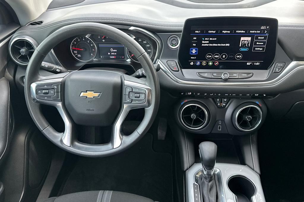 Thumbnail: 2025 Chevrolet Blazer - 11