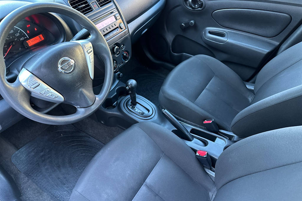 Thumbnail: 2017 Nissan Versa - 9