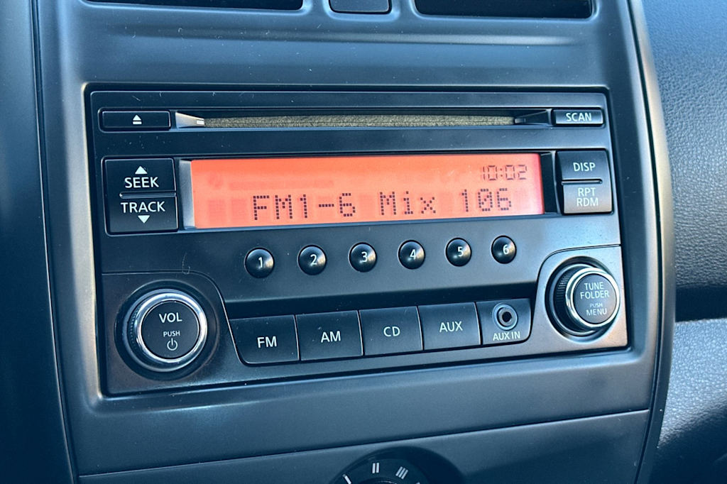 Thumbnail: 2017 Nissan Versa - 14