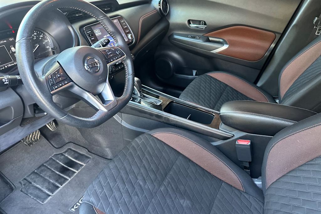 Thumbnail: 2021 Nissan Kicks - 9