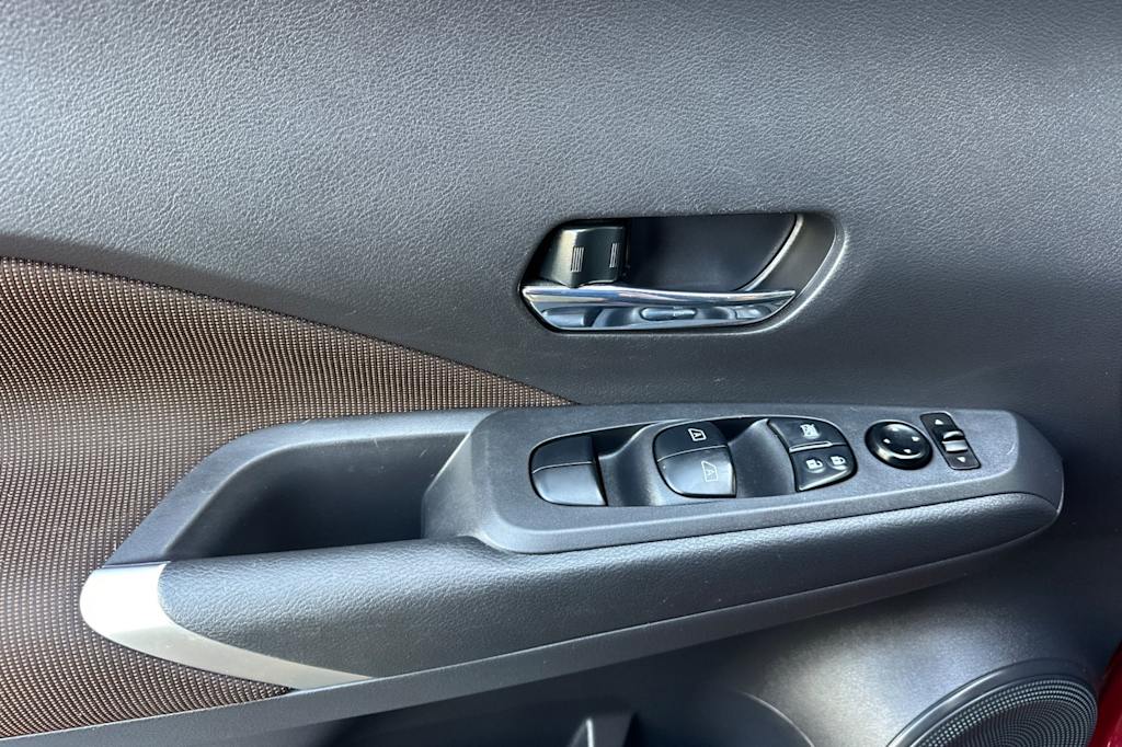 Thumbnail: 2021 Nissan Kicks - 20