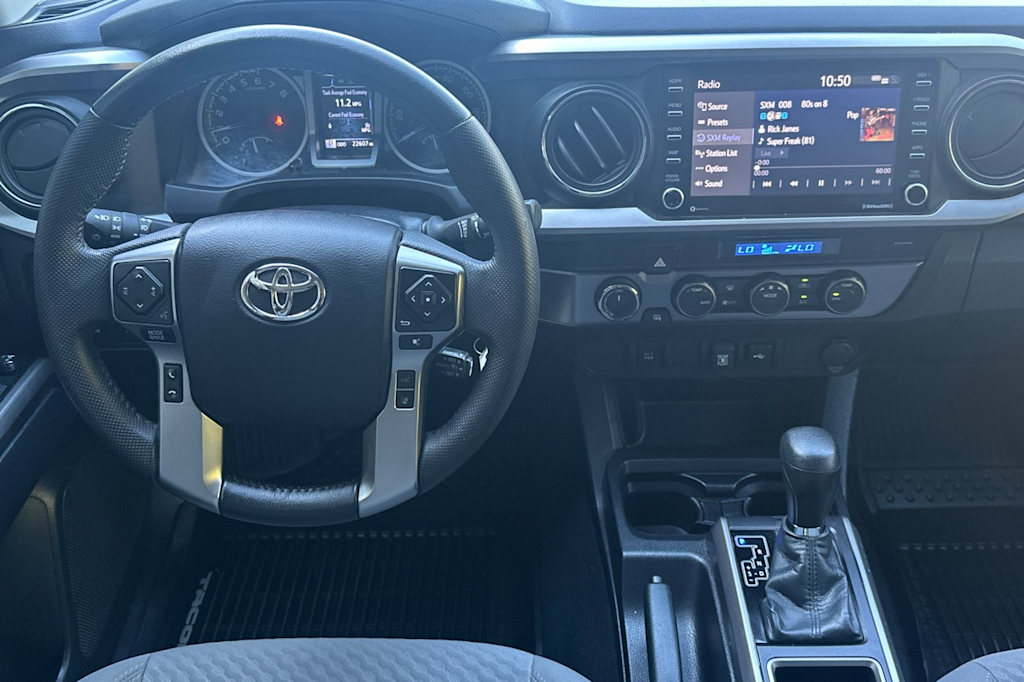 Thumbnail: 2022 Toyota Tacoma - 8
