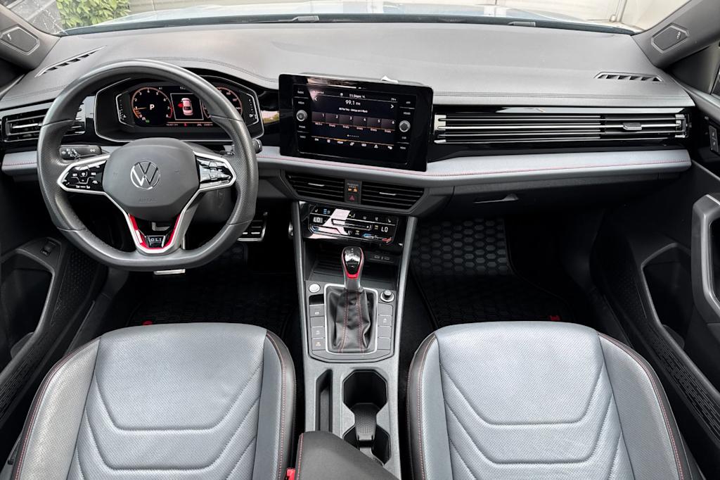 Thumbnail: 2025 Volkswagen Jetta - 2