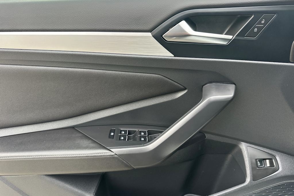 Thumbnail: 2025 Volkswagen Jetta - 20