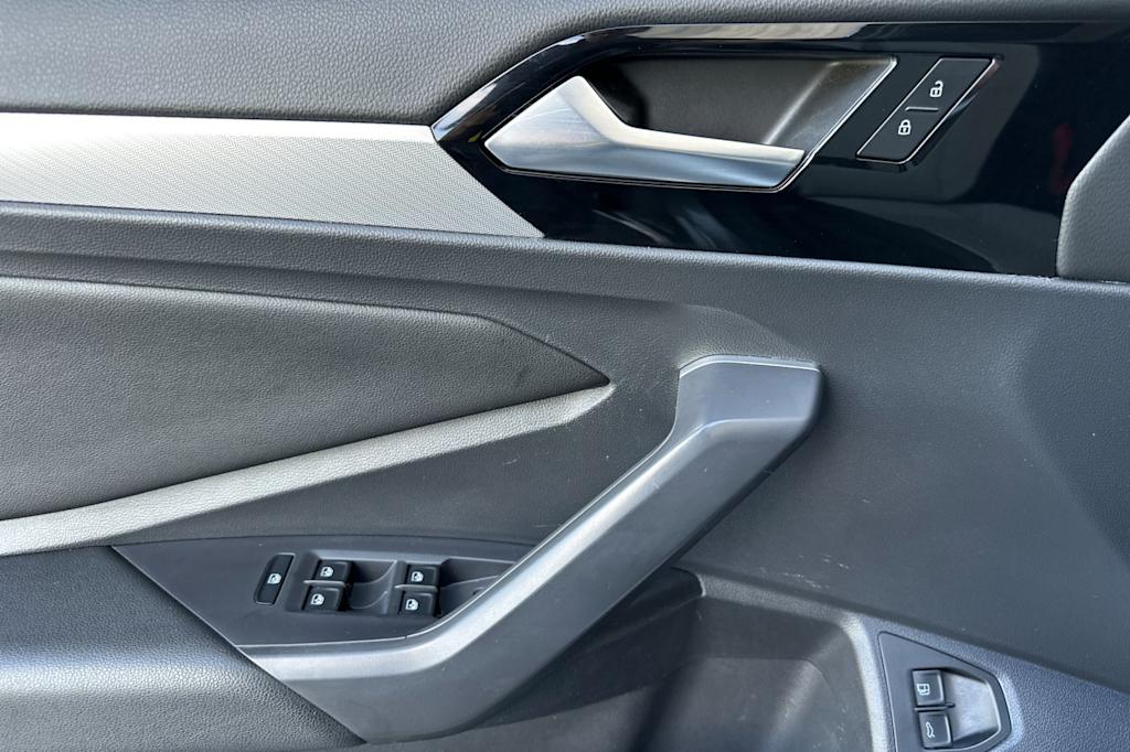 Thumbnail: 2020 Volkswagen Jetta - 20