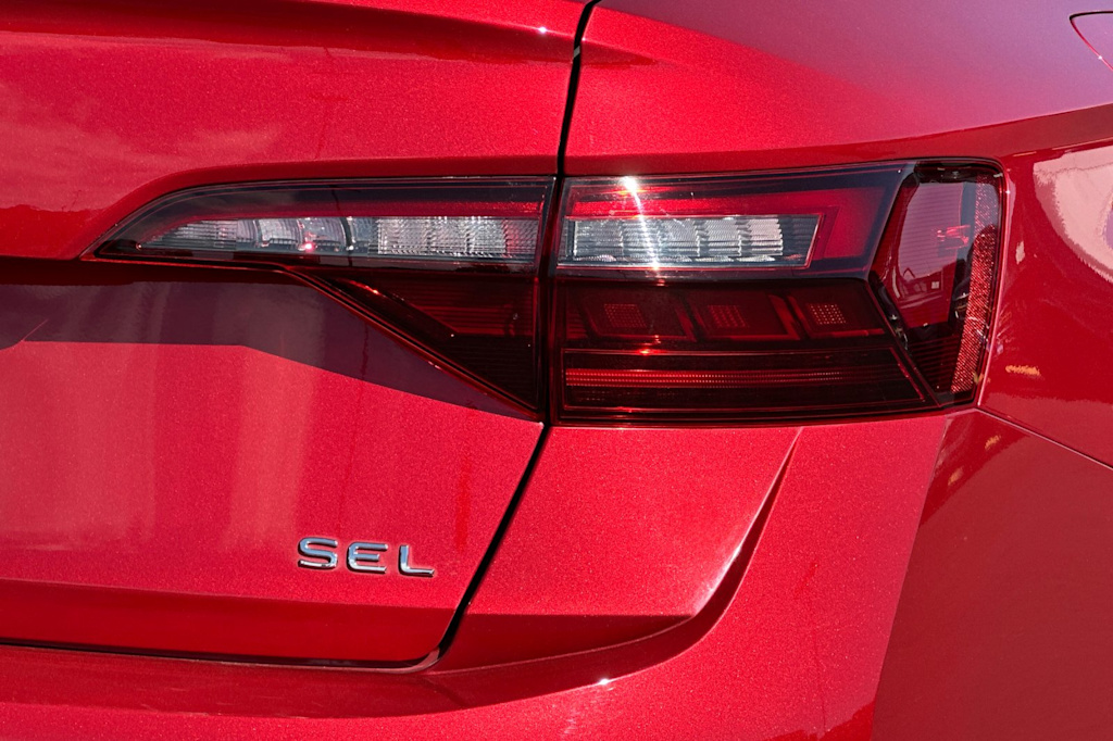 Thumbnail: 2024 Volkswagen Jetta - 27