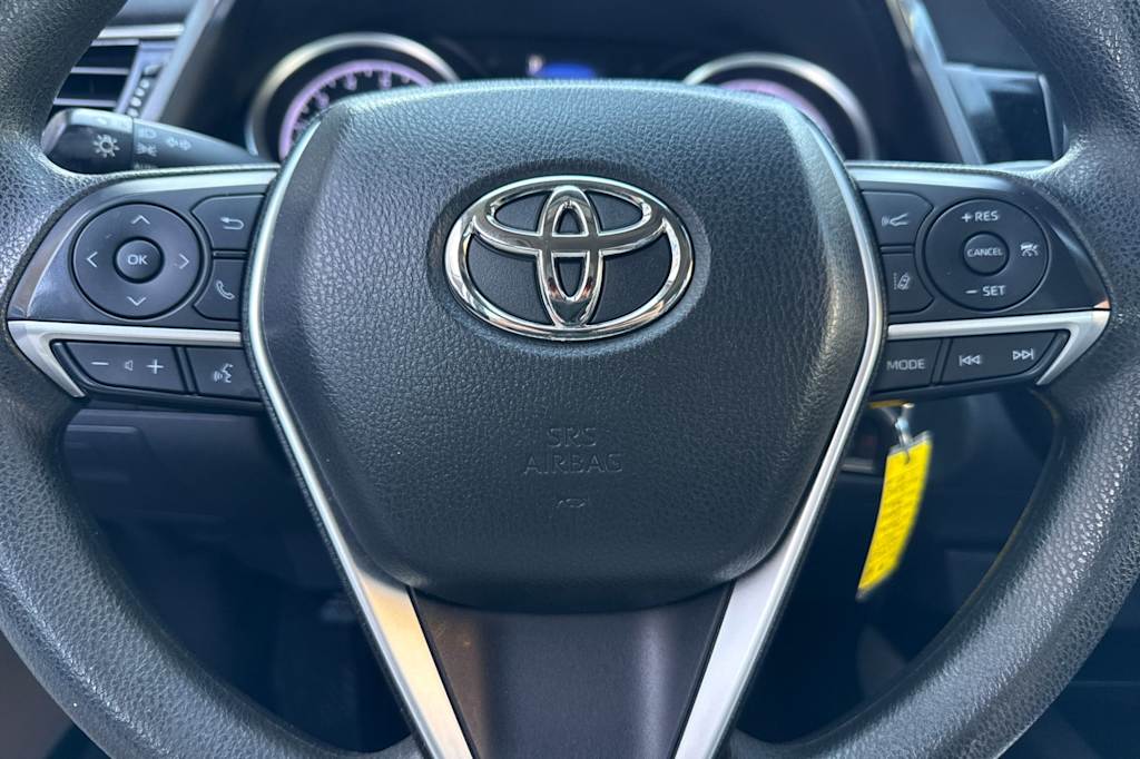 Thumbnail: 2023 Toyota Camry - 24
