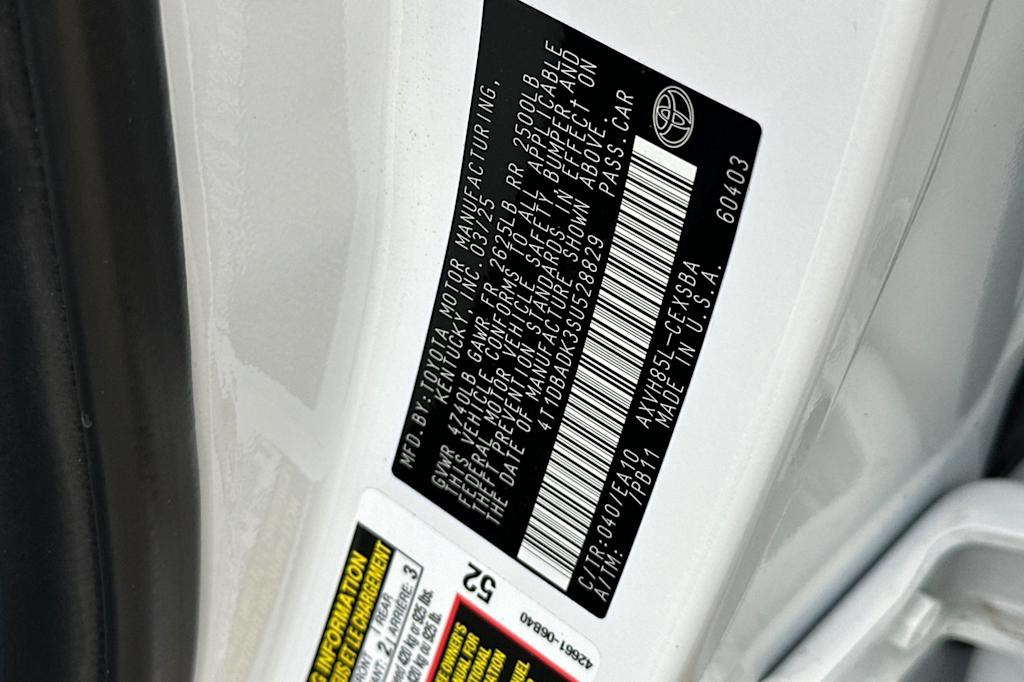 Thumbnail: 2025 Toyota Camry - 15