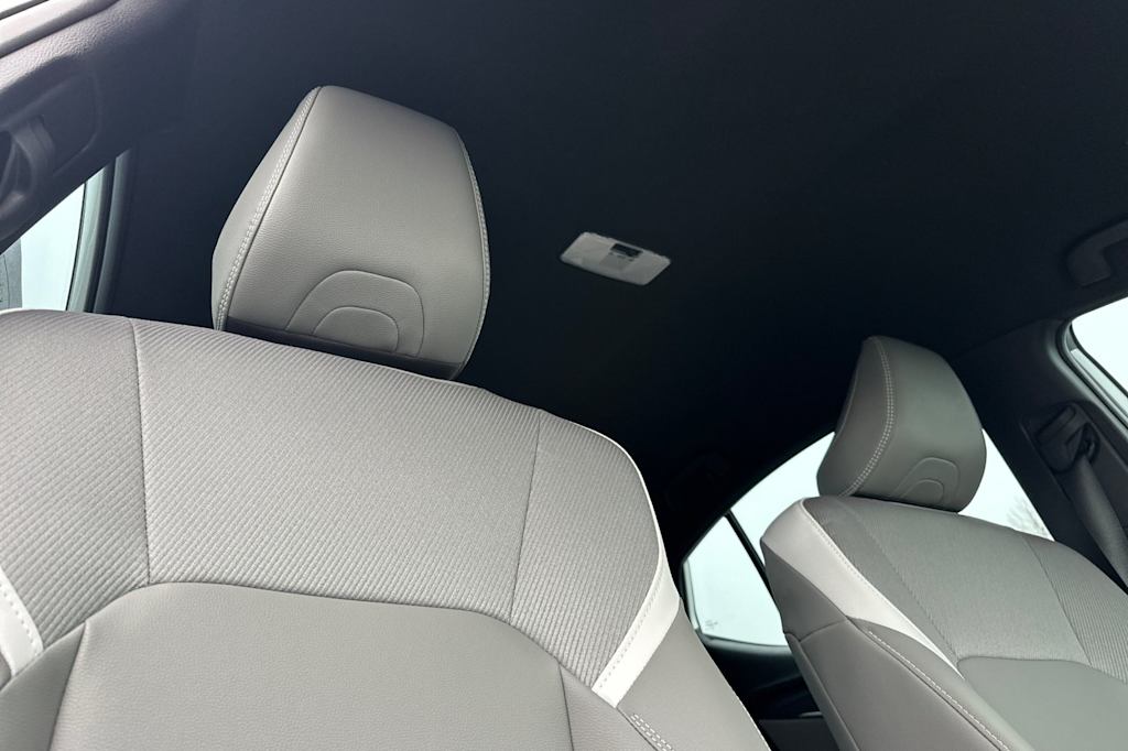 Thumbnail: 2025 Toyota Camry - 21