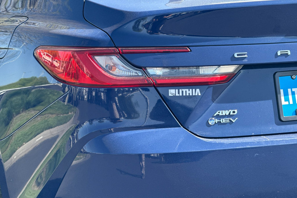 Thumbnail: 2025 Toyota Camry - 27