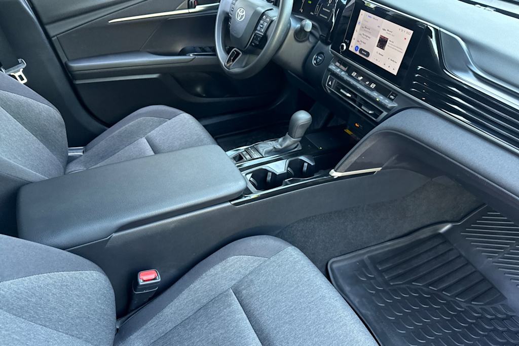 Thumbnail: 2025 Toyota Camry - 9