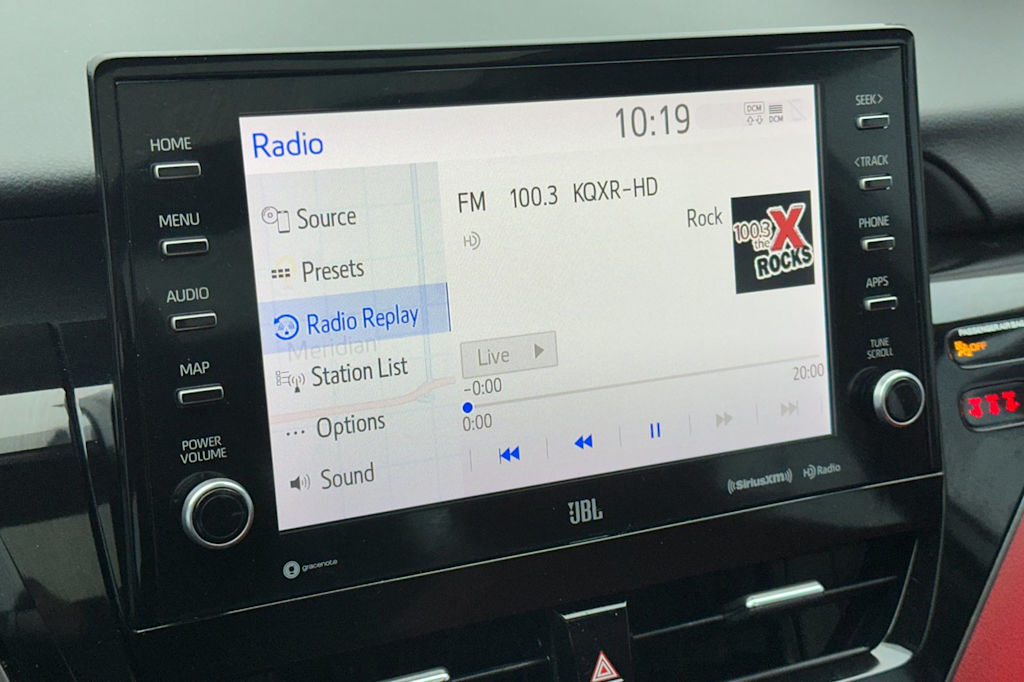 Thumbnail: 2021 Toyota Camry - 13