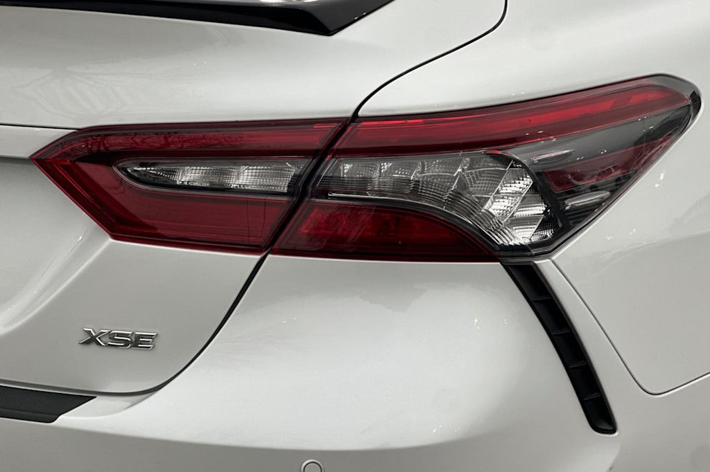 Thumbnail: 2021 Toyota Camry - 28