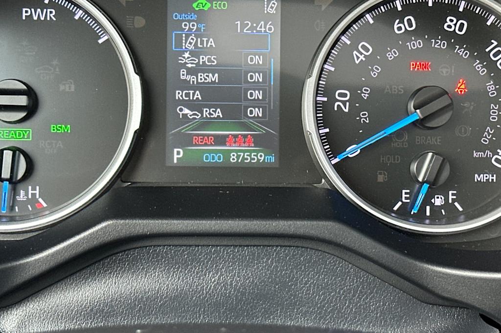 Thumbnail: 2021 Toyota RAV4 - 27