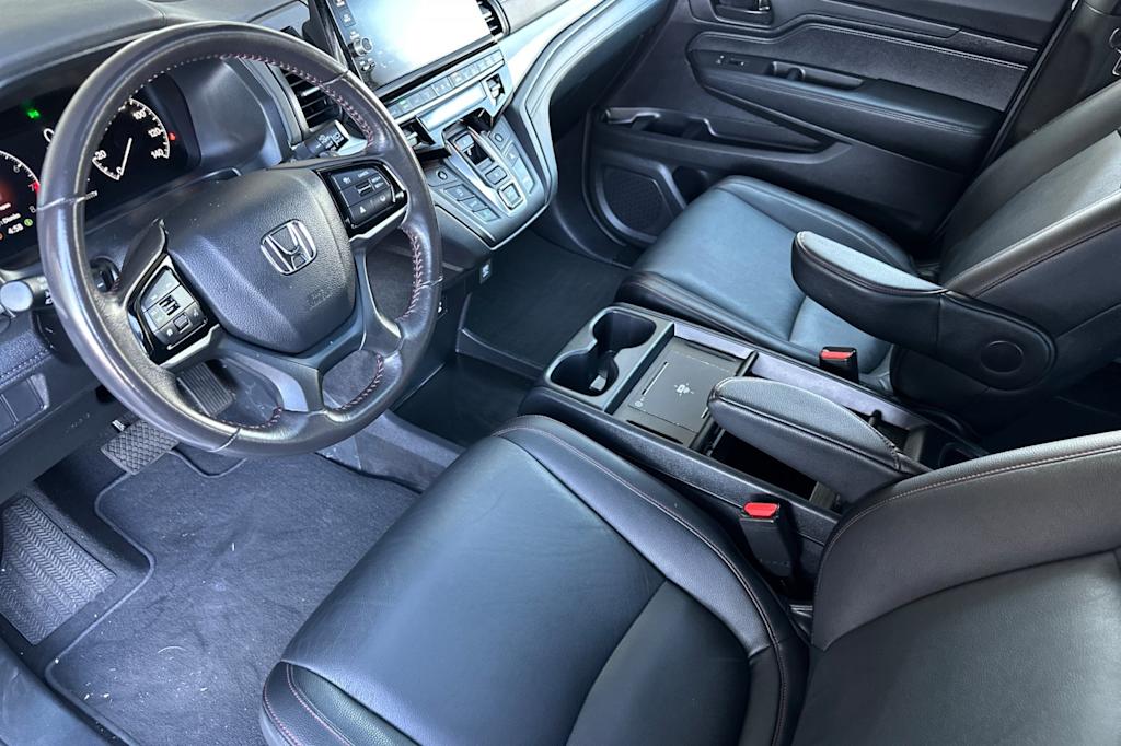 Thumbnail: 2025 Honda Odyssey - 9