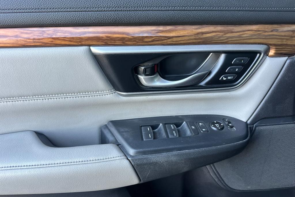 Thumbnail: 2019 Honda CR-V - 21