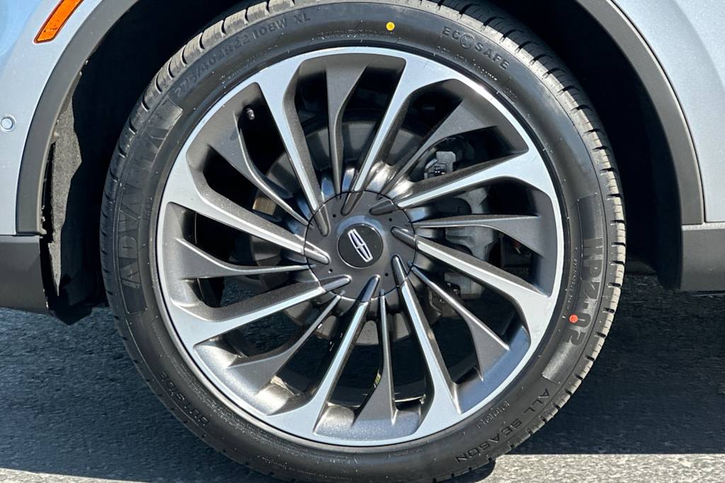Thumbnail: 2021 Lincoln Aviator - 7