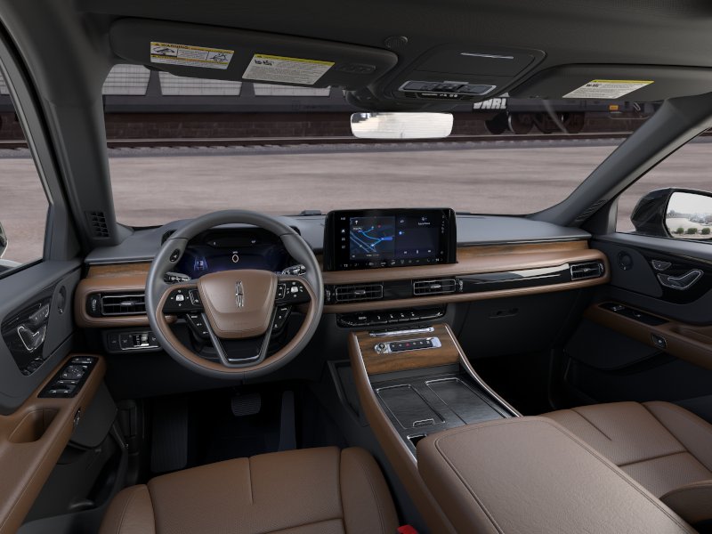 Thumbnail: 2026 Lincoln Aviator - 2