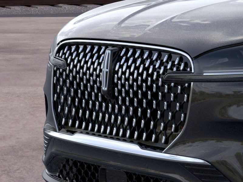 Thumbnail: 2026 Lincoln Aviator - 14