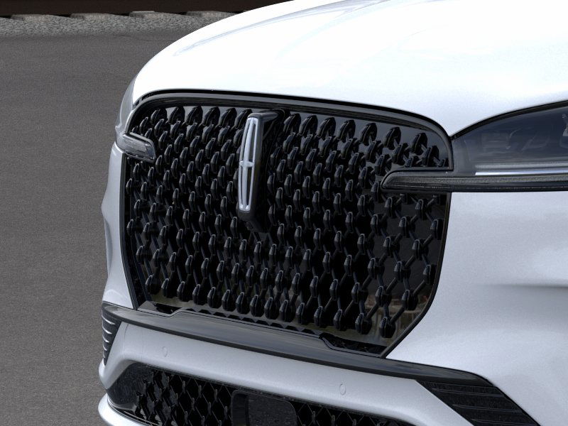Thumbnail: 2025 Lincoln Aviator - 11