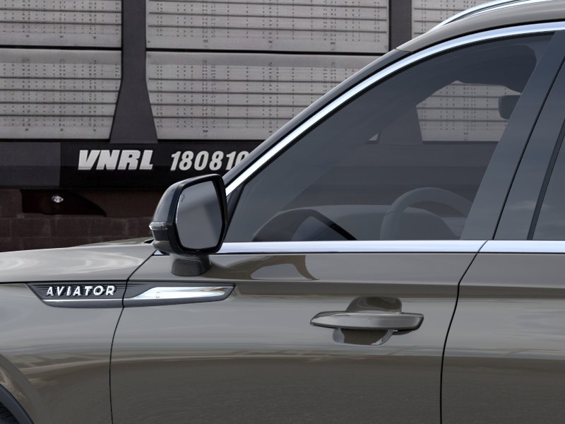 Thumbnail: 2026 Lincoln Aviator - 21