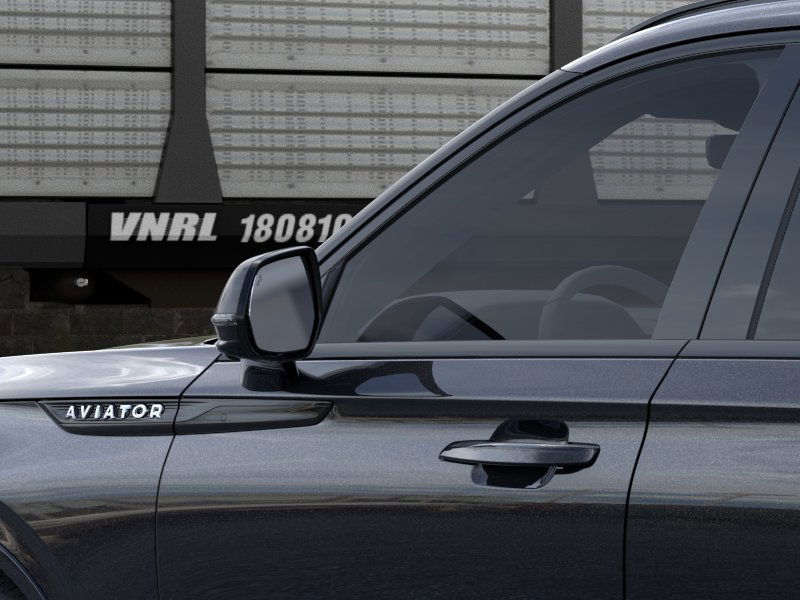 Thumbnail: 2026 Lincoln Aviator - 21