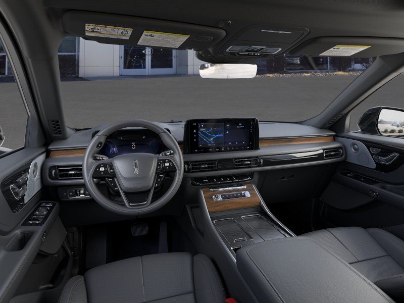 Thumbnail: 2026 Lincoln Aviator - 2