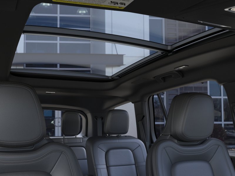 Thumbnail: 2026 Lincoln Aviator - 21