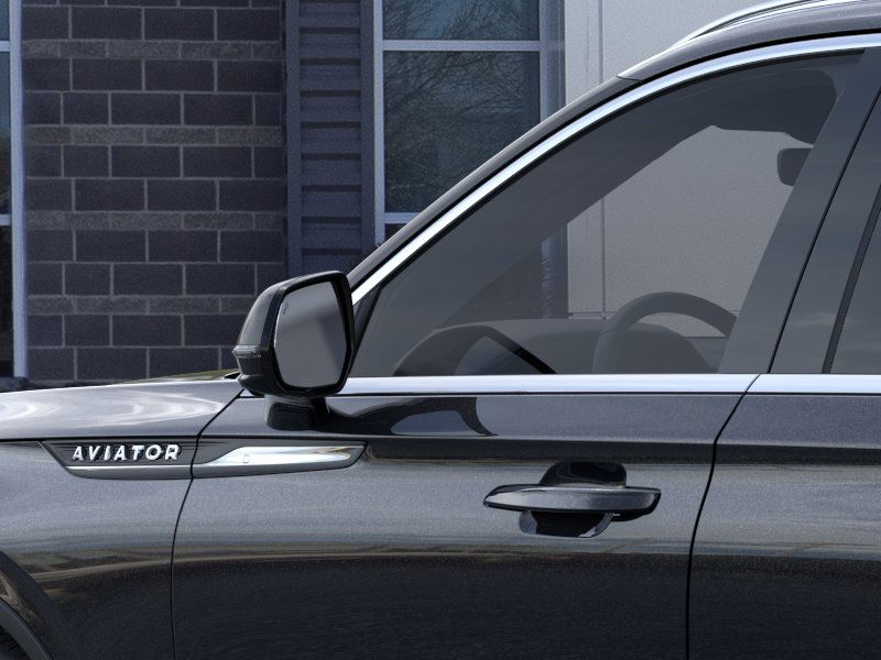Thumbnail: 2026 Lincoln Aviator - 21