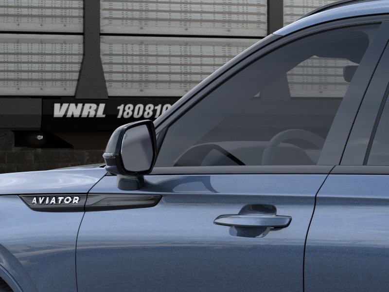 Thumbnail: 2026 Lincoln Aviator - 21