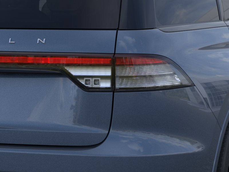 Thumbnail: 2026 Lincoln Aviator - 7