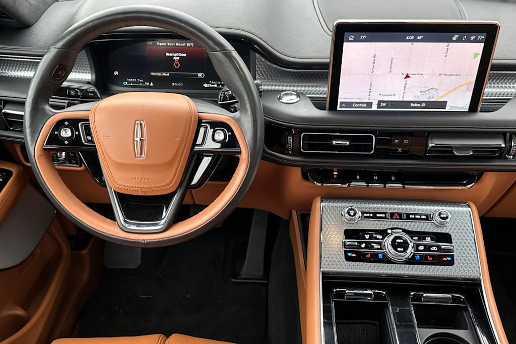 Thumbnail: 2023 Lincoln Aviator - 12