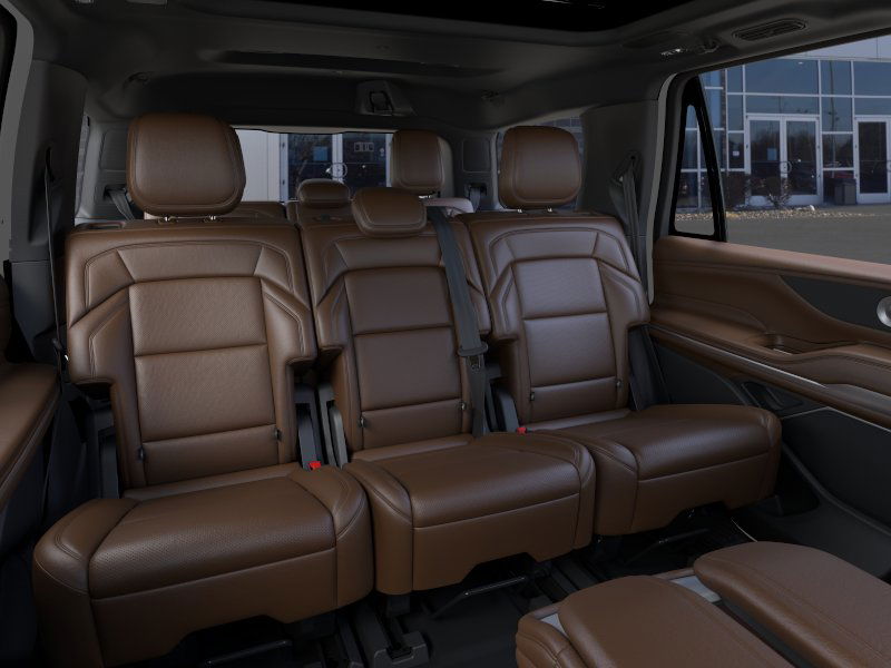 Thumbnail: 2025 Lincoln Navigator - 11