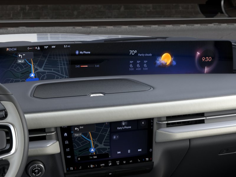 Thumbnail: 2026 Lincoln Navigator - 10