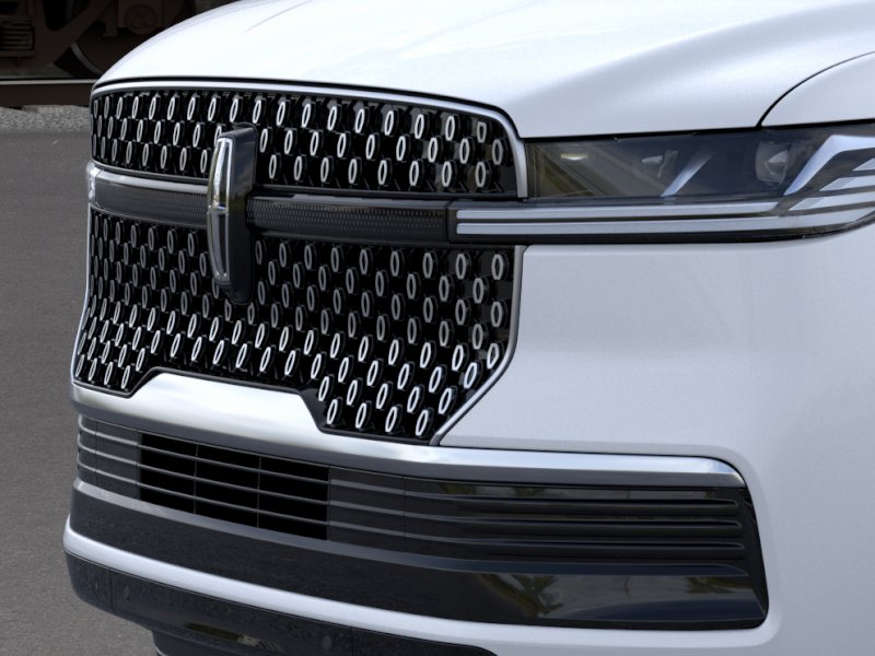 Thumbnail: 2026 Lincoln Navigator - 19