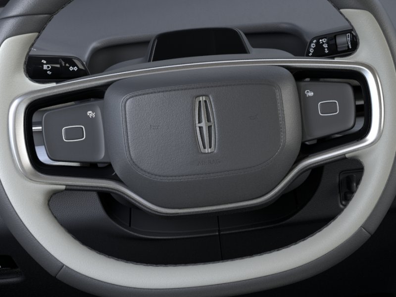 Thumbnail: 2026 Lincoln Navigator - 16