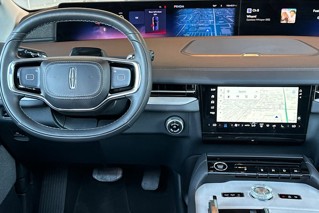 Thumbnail: 2025 Lincoln Navigator - 10