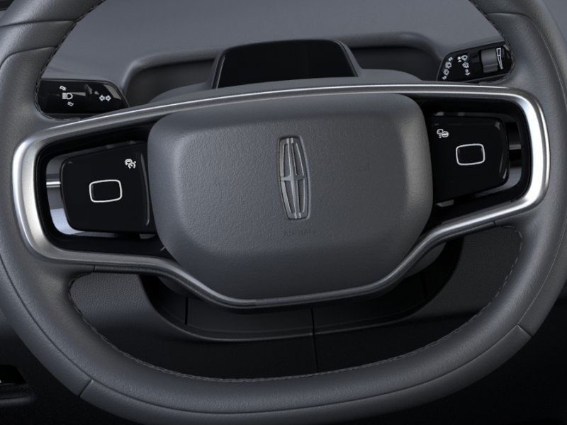 Thumbnail: 2025 Lincoln Navigator - 16