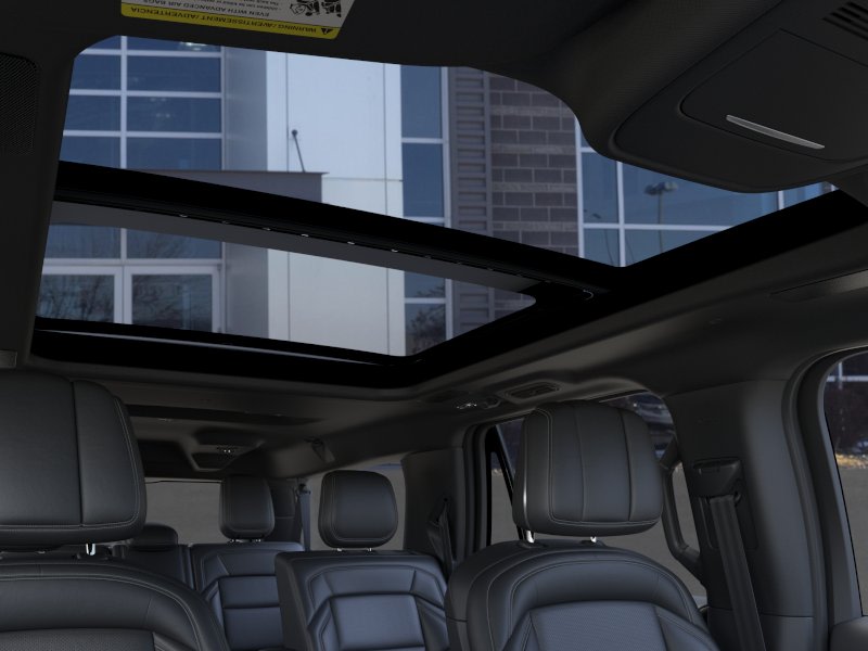 Thumbnail: 2026 Lincoln Navigator L - 22