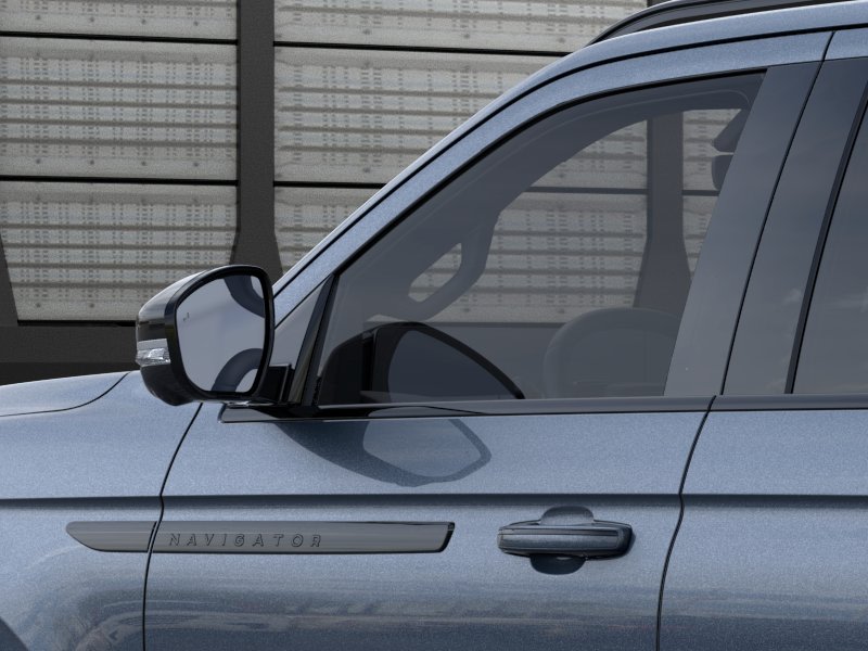 Thumbnail: 2026 Lincoln Navigator L - 20