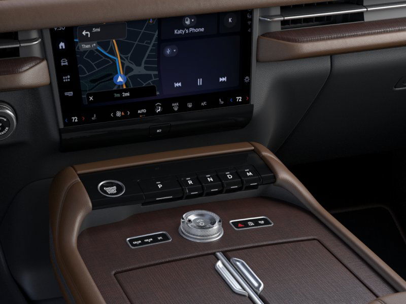 Thumbnail: 2025 Lincoln Navigator L - 17