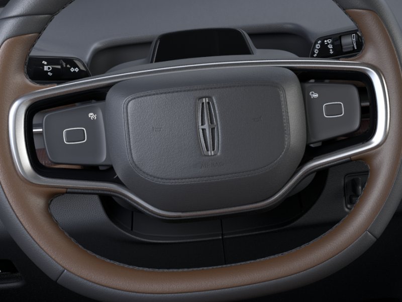 Thumbnail: 2026 Lincoln Navigator L - 15