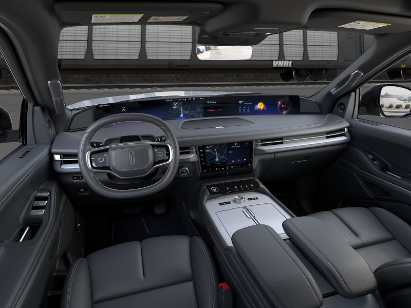 Thumbnail: 2026 Lincoln Navigator L - 2
