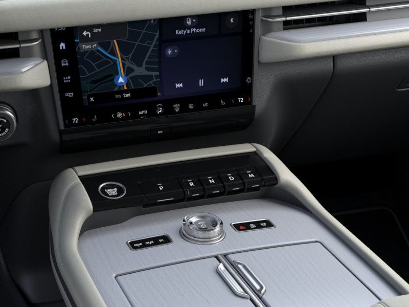 Thumbnail: 2026 Lincoln Navigator L - 17