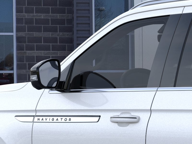 Thumbnail: 2026 Lincoln Navigator L - 20