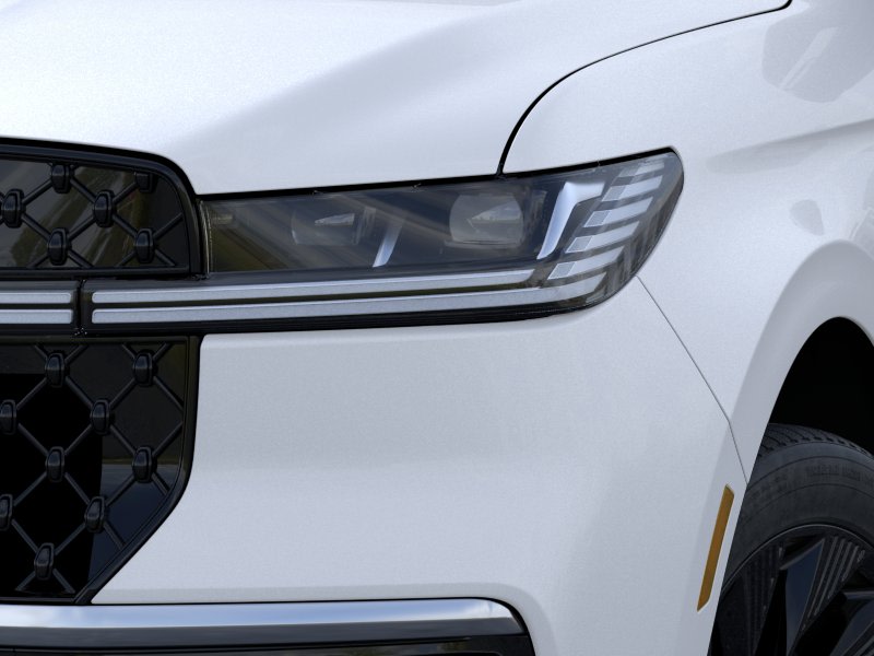 Thumbnail: 2026 Lincoln Navigator L - 19