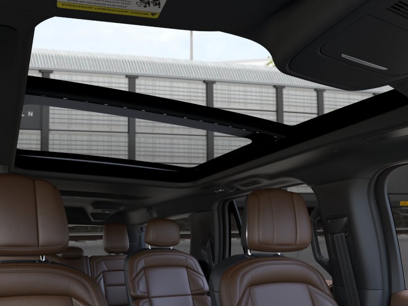 Thumbnail: 2026 Lincoln Navigator L - 22